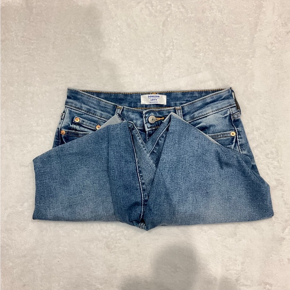 Levi’s Mid Rise Denizen Boyfriend Jeans